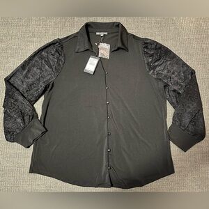 New Black Lace Sleeved Top Size XL